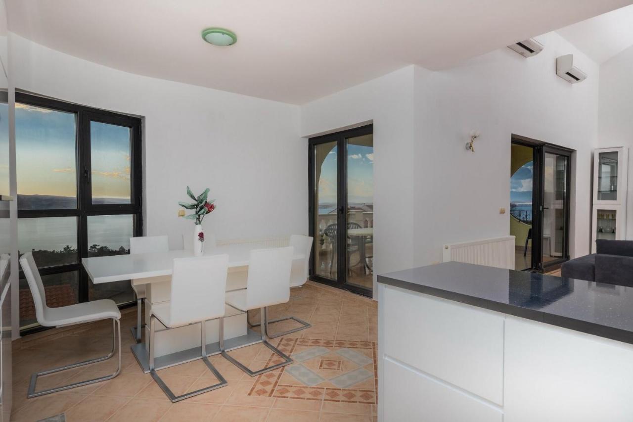 Vila Sani Crikvenica Apartment Exterior photo